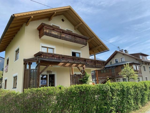 Haus Schmidl Διαμέρισμα Kotschach-Mauthen Εξωτερικό φωτογραφία